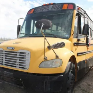 (TX) 2008 Freightliner B2 Bus