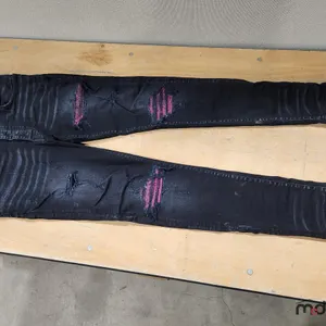 Designer Jeans
 UNRESERVED