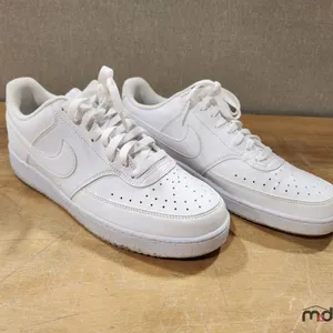 Pair of Nike Shoes (Size 12)
 UNRESERVED