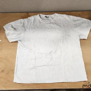 Terry Cotton T-Shirt
 UNRESERVED