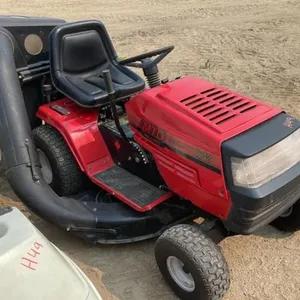 42" MTD Yard Machine 16/42 lawn tractor, S/N 1350675G513, H49 **Keys in office**
