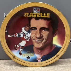Jean Ratelle, 8" Heritage Plate w/Box.