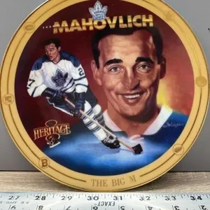 Frank Mahovlich, The Big M, 8" Bradex Collector