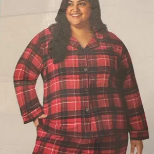 2-Piece Cotton Pajama Set in Red Plaid Design, Size XL