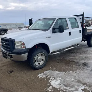 2006 Ford XLT Super Duty F350 Flatdeck Truck, SN: 1FTWW31556EB05147