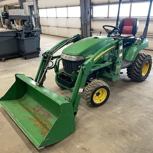 2006 John Deere 2305 MFWA Diesel Tractor with Loader SN: LV2305H225087