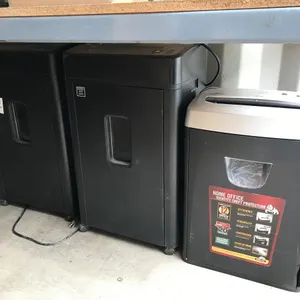 (3) Paper Shredders
 UNRESERVED