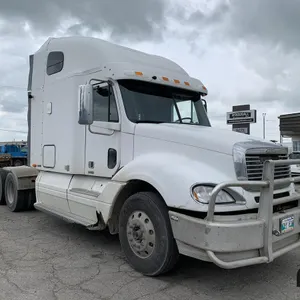 2007 Freightliner Columbia CL120 T/A Semi Truck