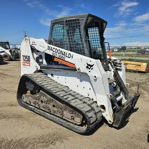 2009 Bobcat T250 Skid Steer