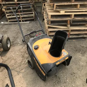 Poulan Pro Snow Thrower
 UNRESERVED