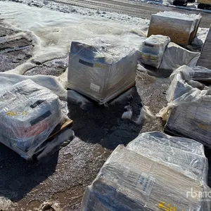 Quantity of Cat Equipment Filters and Parts