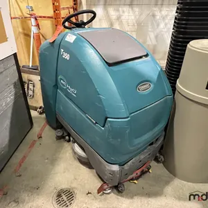 Tennant T350 Floor Scrubber
 UNRESERVED