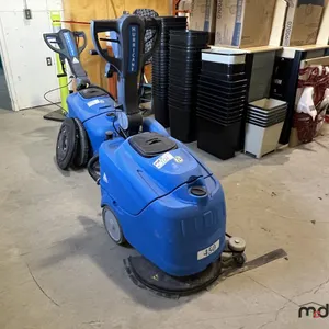 Dustbane HC-XTT Hurricane Floor Scrubber
 UNRESERVED