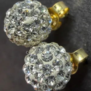 10K (0.6G), CRYSTAL EARRINGS, SUGGESTED RETAIL VALUE $200