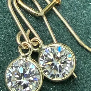 10K(0.4G), MOISSANITE (0.9CT)EARRINGS, APPRAISED INSURANCE VALUE $900