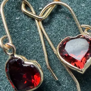10KGARNET (1.75CT) EARRINGS, SUGGESTED RETAIL VALUE $600