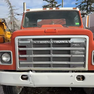 1981 International Water Truck  SN: 2HTAAI9EXBCA21588