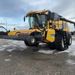 2012 New Holland CR9090 Combine SN 751840003