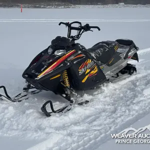 2004 SKI-DOO SUMMIT 800 H.O. SNOWMOBILE