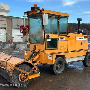 Rosco 4890 broom