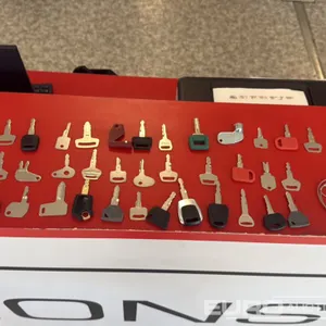 Equipment Master Key Set, 35 Key to suit Various Machine / Set de Llaves 