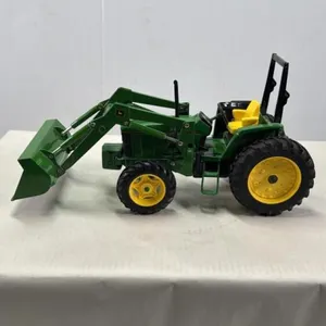 JOHN DEERE 6400 TRACTOR WITH 640 LOADER