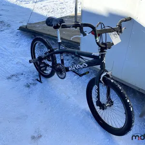 Avigo Bicycle
 UNRESERVED