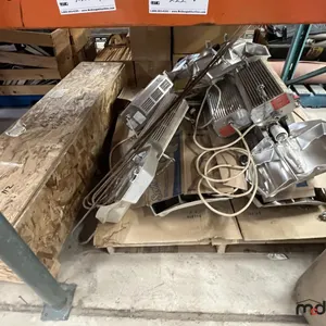 Pallet of Assorted Lights
 UNRESERVED
