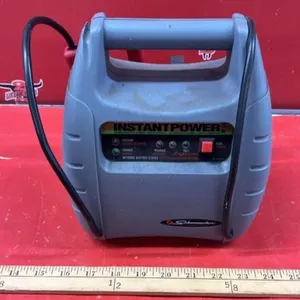 Schumacher Instant Power Car Starter. Untested.