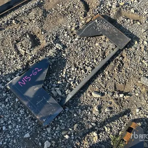 2026 Wolverine QMP1-16-10T Skid Steer Attachment Mounting Plate (Unused)