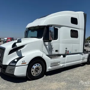 2018 Volvo VNL860 6x4 T/A Sleeper Truck Tractor