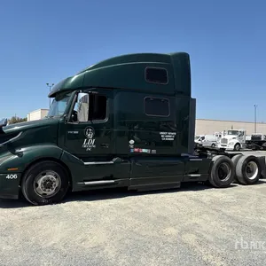 2019 Volvo VNL860 6x4 T/A Sleeper Truck Tractor