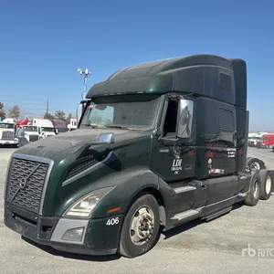 2019 Volvo VNL860 6x4 T/A Sleeper Truck Tractor