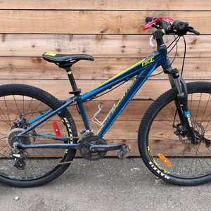 ROCKY MOUNTAIN EDGE 24 SPEED KIDS BIKE