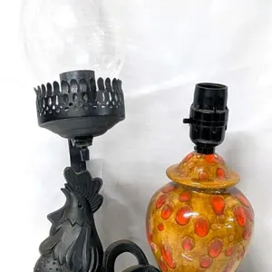2 Vintage Lamps : Kitchy Rooster Wall Lamp w Hurricane Shade & Signed MCM Orange Drip Table Lamp, Tested For Power, No Chips or Cracks, Up To 18.5