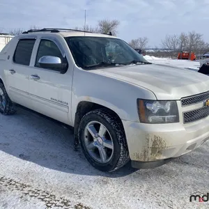 2013 Chevrolet Avalanche 1500 LTZ Crew Cab Truck
 UNRESERVED