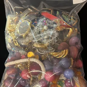 MISC COSTUME JEWELRY