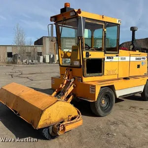 Rosco 4820 broom