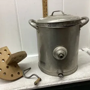 GSW BUTTER CHURN