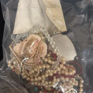 MISC COSTUME JEWELRY