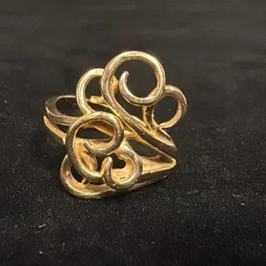 APPROX 14K LADIES RING (6.3G)