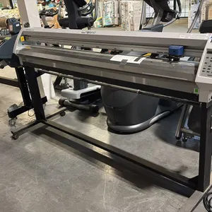 ROLAND GX-640 64-INCH PROFESSIONAL VINYL CUTTER/PLOTTER