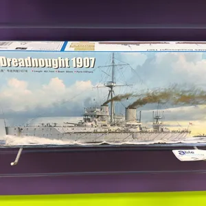 TRUMPETER 1/350 HMS DREADNOUGHT 1907 MODEL SHIP