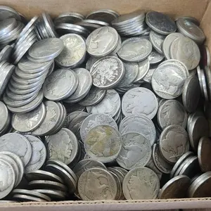 Bag of Over (800) USA Buffalo/Indian Head 5 Cent Coins
 UNRESERVED