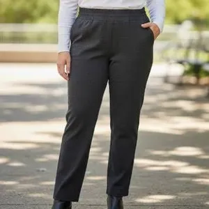 Women’s S.C. & Co. Pull-On Straight Leg Pants with Tummy Control, Size 12