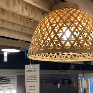 SINGLE LIGHT FLUSH MOUNT. NATURAL RATTAN. 13"D