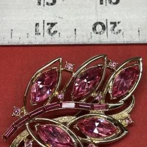 Kramer Pink Rhinestone Leaf Brooch. *SC