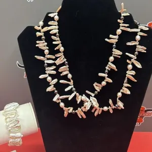Fresh Water Pearl Necklace & Bracelet. *SC