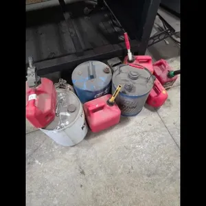 null Fuel Containers - Assorted Sizes, Red and Blu