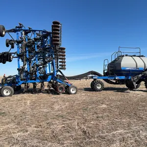 New Holland SD440A Air Drill & New Holland SC380 TBH Air Cart; SN.Y65003531 & PNL011322D